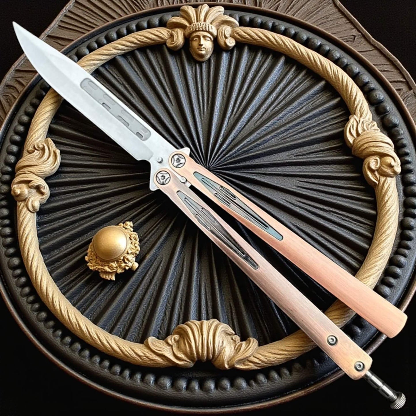 Couteau de poche ouverture papillon, couteau traditionnel un classique indémodable, idéal pour tricks, défense, survie .