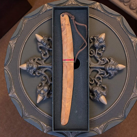 L'écorché - Couteau de poche incurvé en bois avec fourreau lame incurvé acier damas